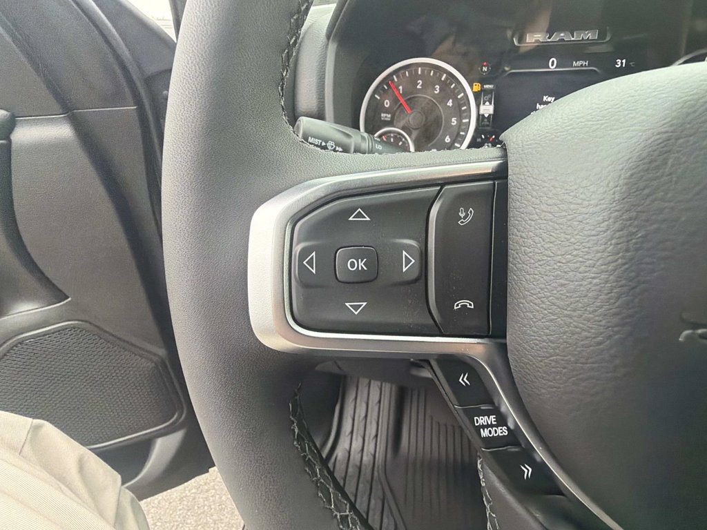 New 2026 RAM 1500 Big Horn AWD/4WD image 9
