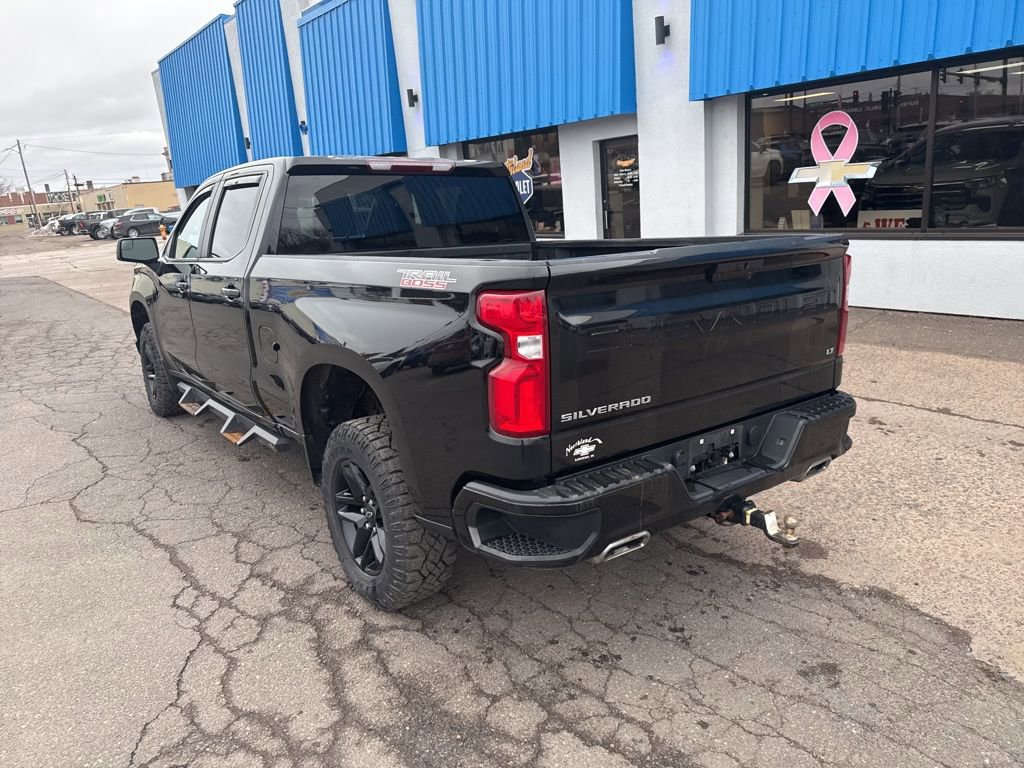 Used 2022 Chevrolet Silverado 1500 LT Trail Boss AWD/4WD image 10