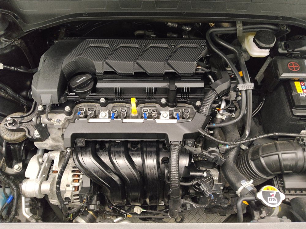 Used 2025 Hyundai Venue SEL FWD image 30