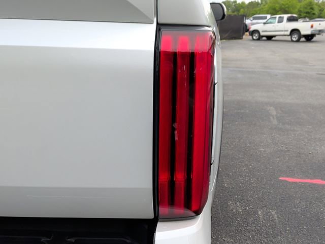 Used 2024 Toyota Tundra Limited AWD/4WD image 12