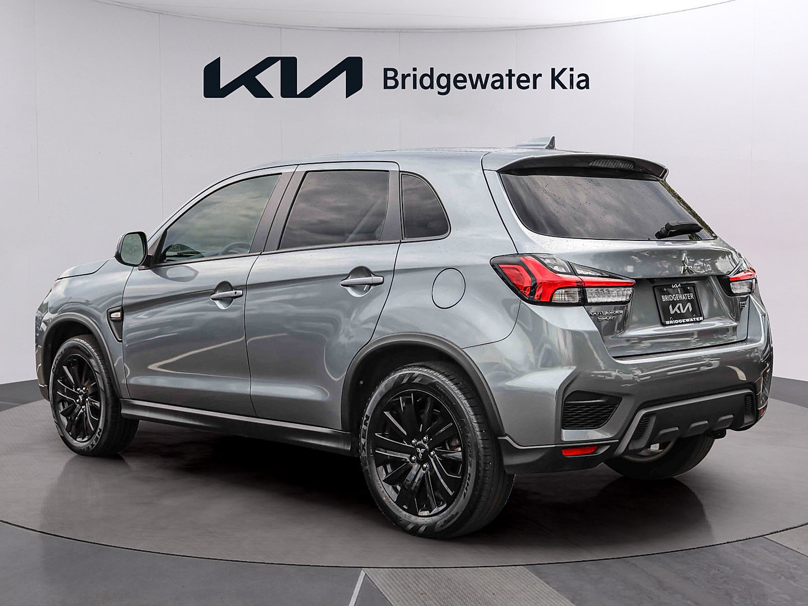 Used 2025 Mitsubishi Outlander Sport AWD image 4