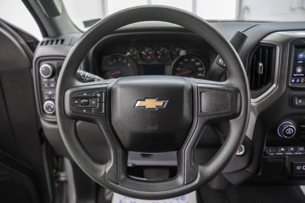 Used 2024 Chevrolet Silverado 1500 Custom AWD/4WD image 29