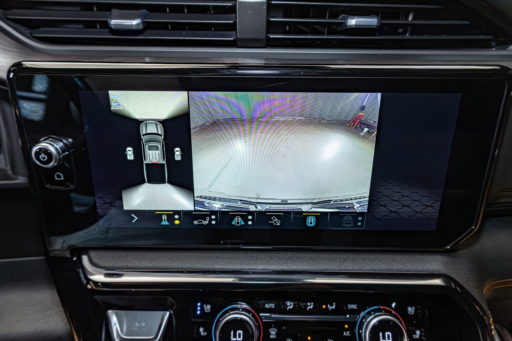 Used 2022 GMC Sierra 1500 AT4 w/ AT4 Premium Package AWD/4WD image 23