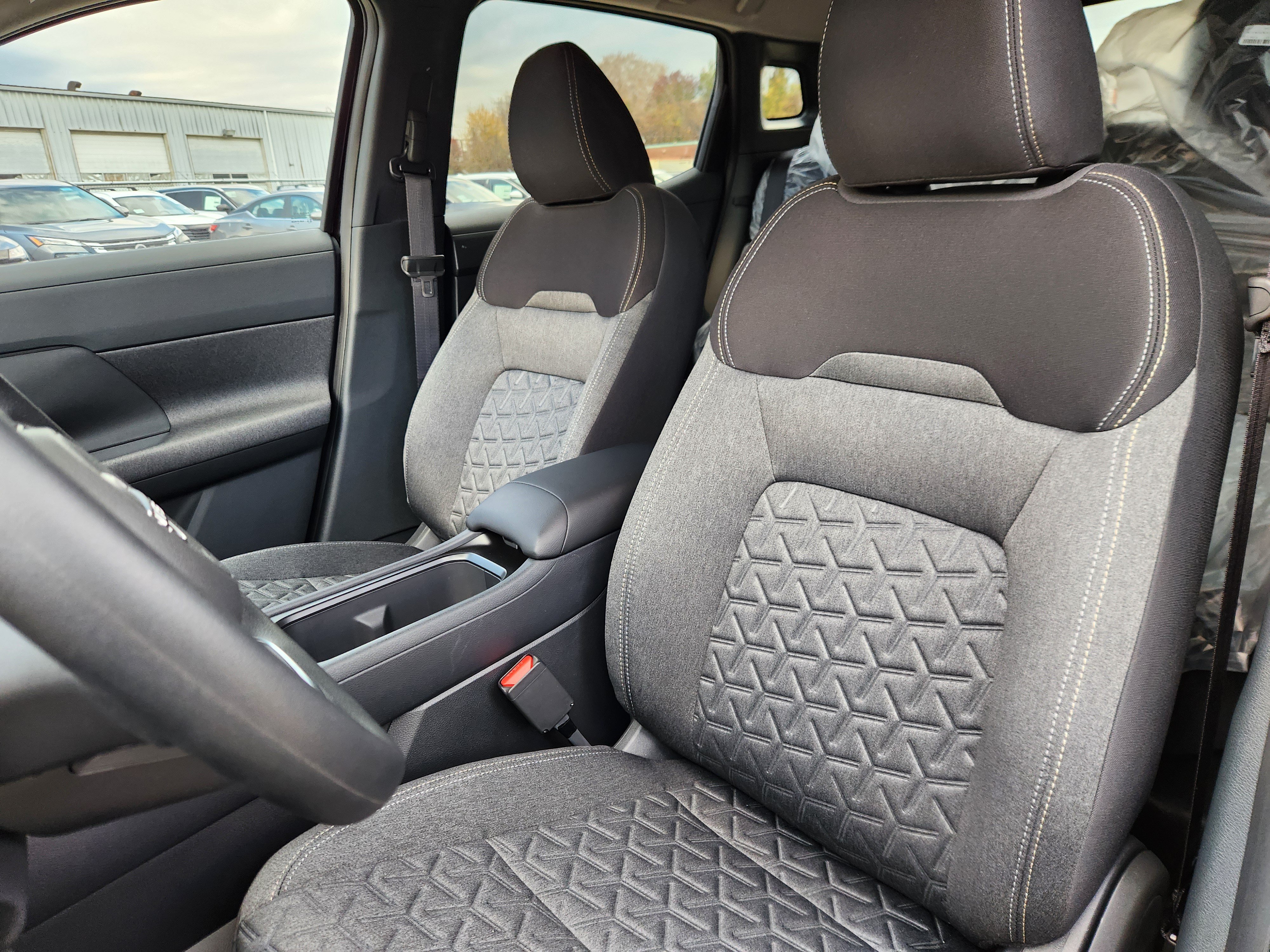 Used 2026 Nissan Kicks SV w/ Cold Weather Package AWD/4WD image 8