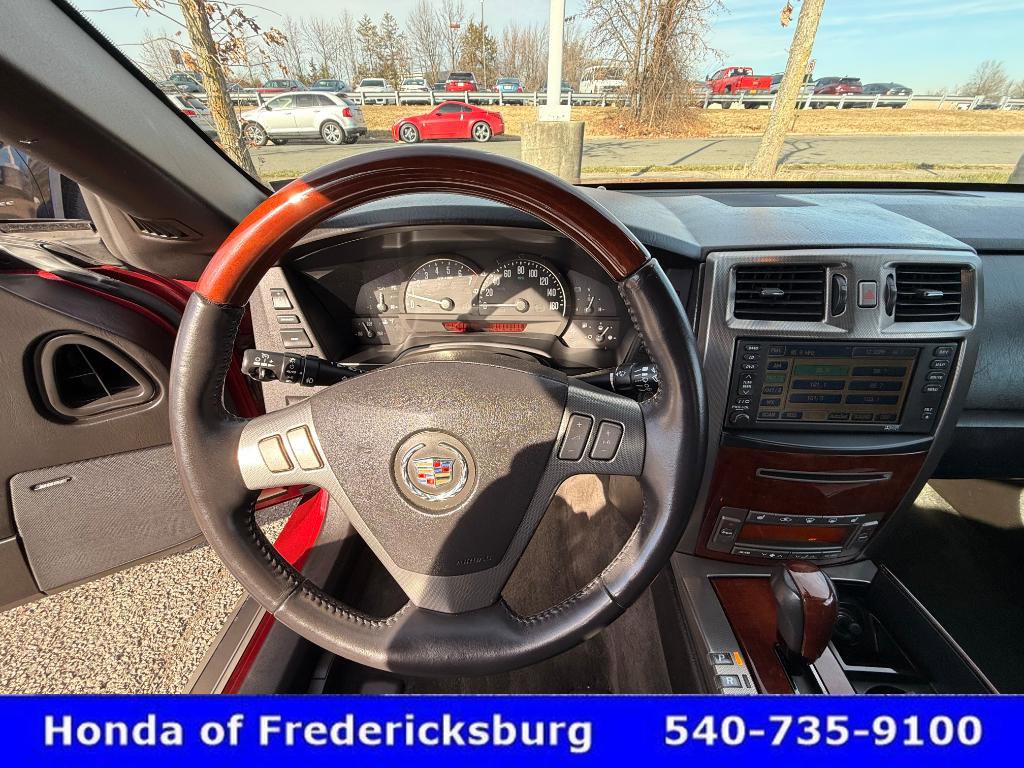Used 2007 Cadillac XLR image 36