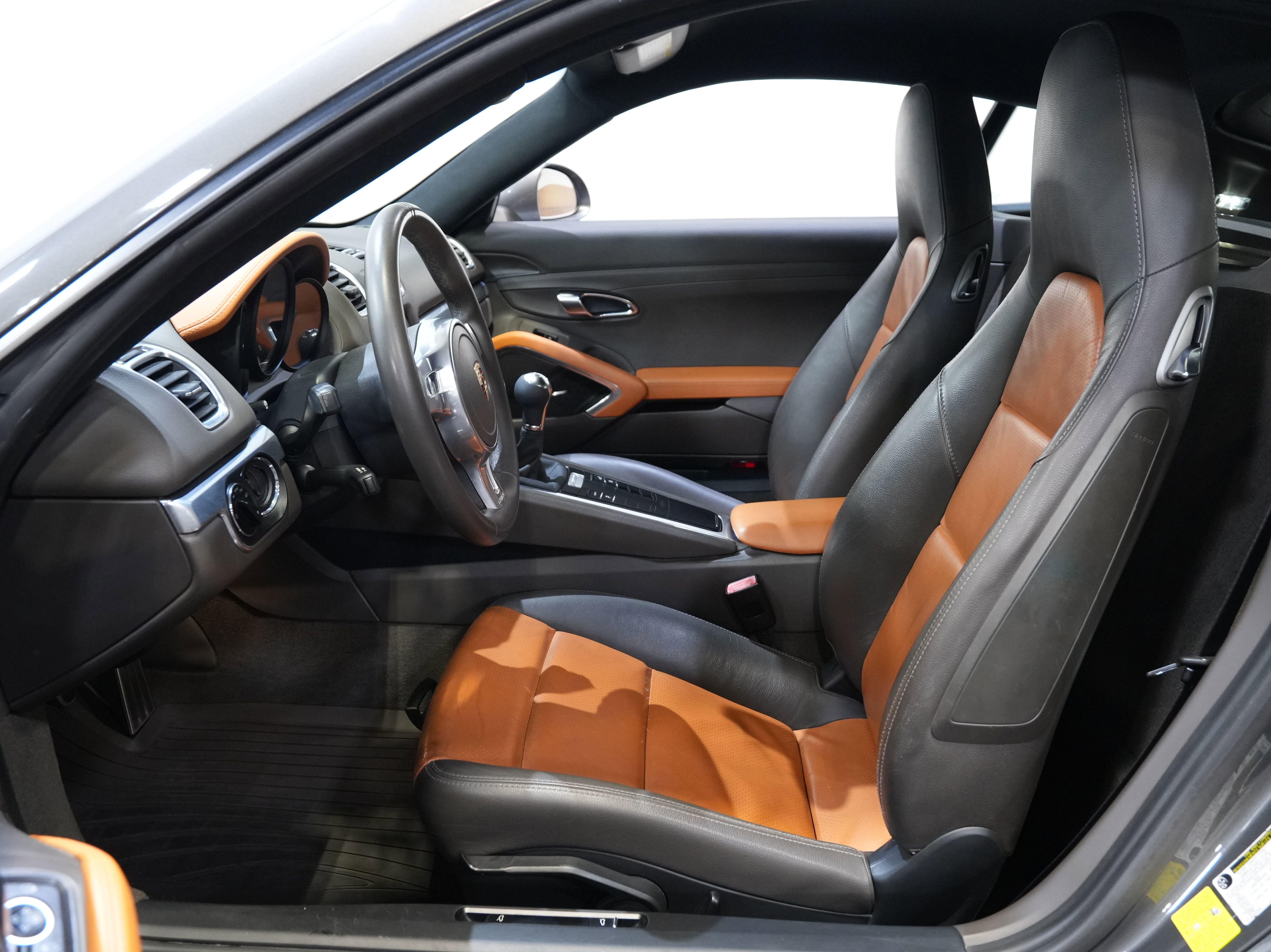Used 2014 Porsche Cayman RWD image 25