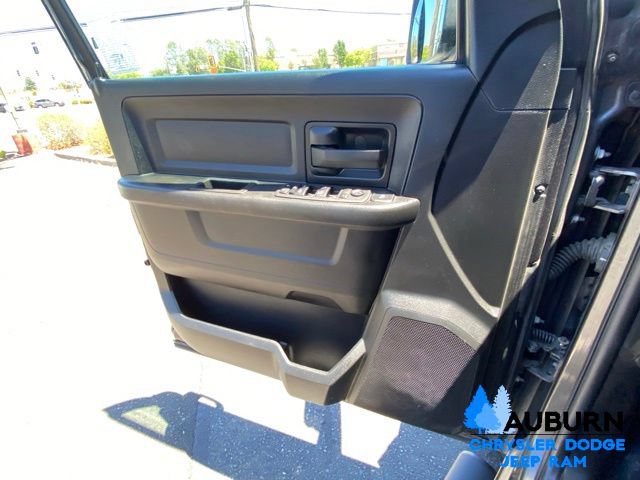 Used 2022 RAM 5500 Tradesman w/ Safety Group AWD/4WD image 33