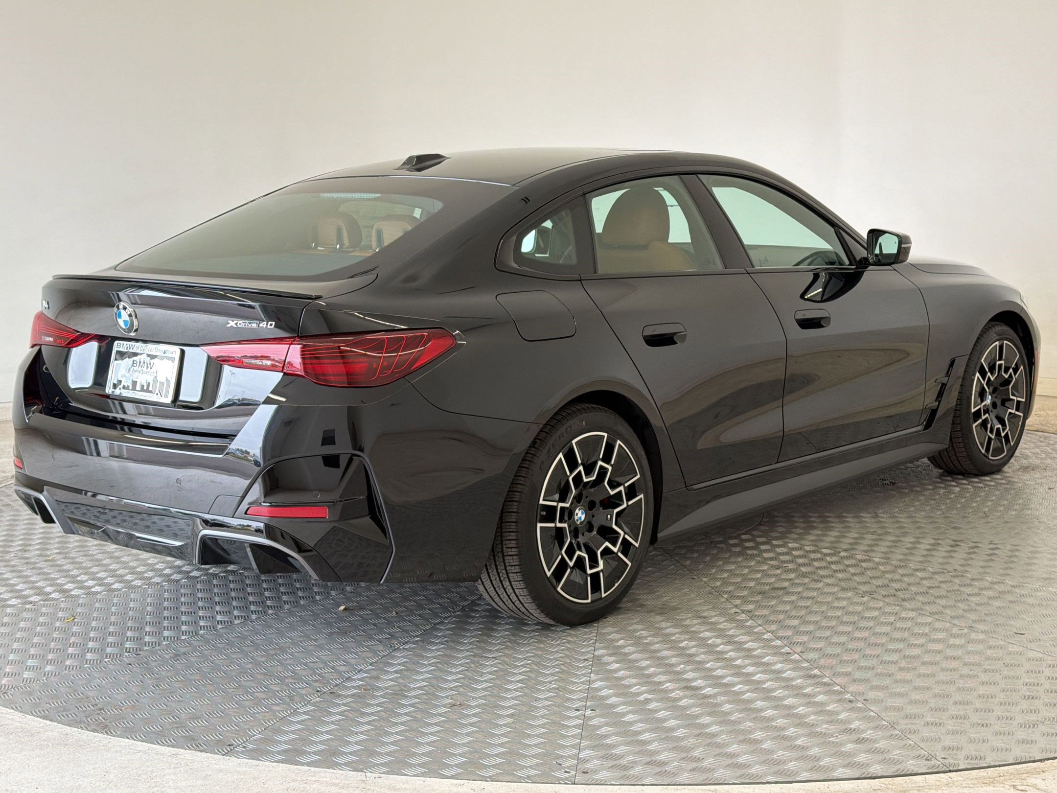 New 2026 BMW i4 xDrive40i w/ M Sport Package AWD/4WD image 9