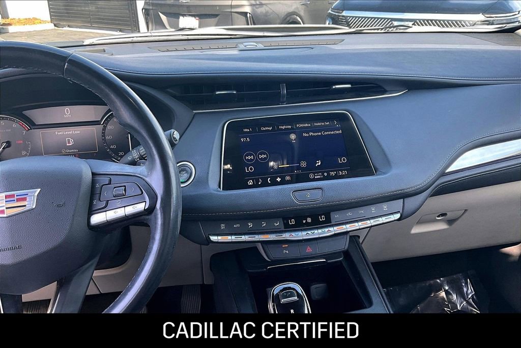 Certified 2022 Cadillac XT4 Luxury image 8