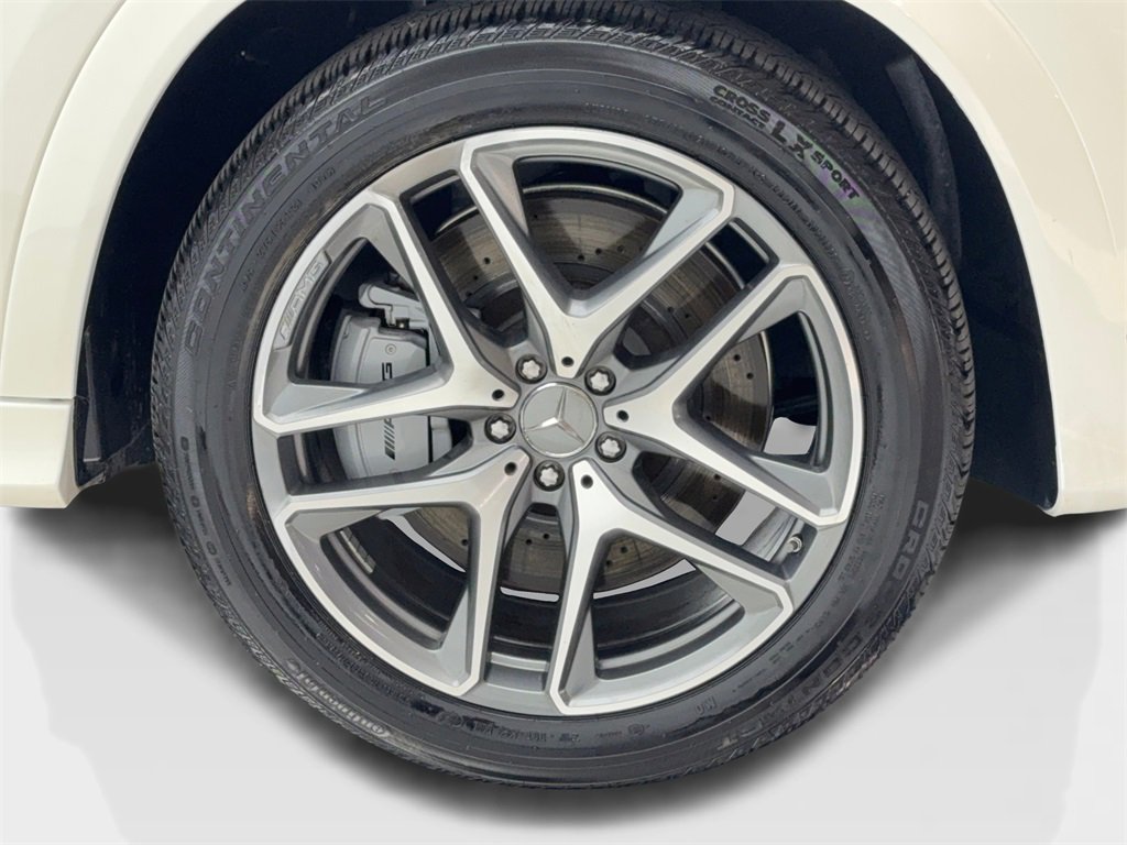 Used 2024 Mercedes-Benz GLE 53 AMG GLE 53 AMG NAV,CAM,PANO,CLMT S w/ Driver Assistance Package image 63