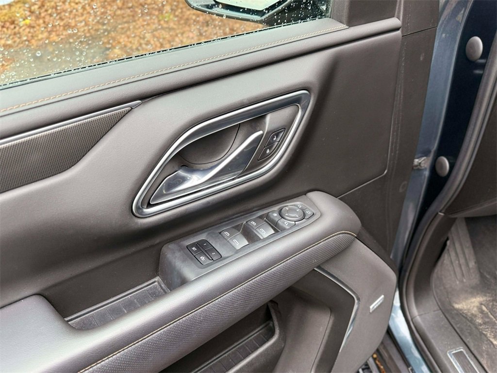 Used 2021 GMC Yukon AT4 w/ AT4 Premium Package image 25