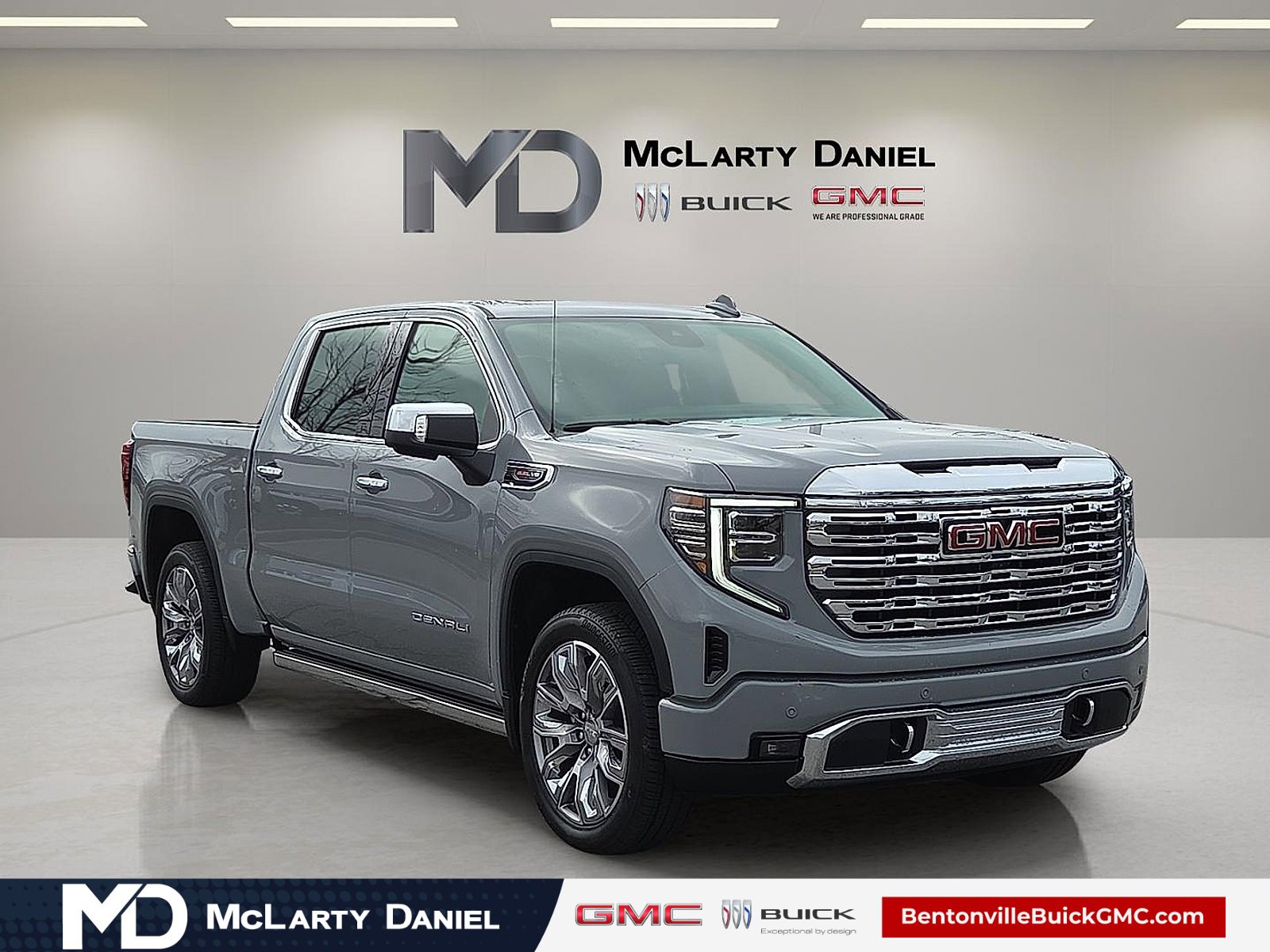 Used 2024 GMC Sierra 1500 Denali w/ Denali Reserve Package image 1