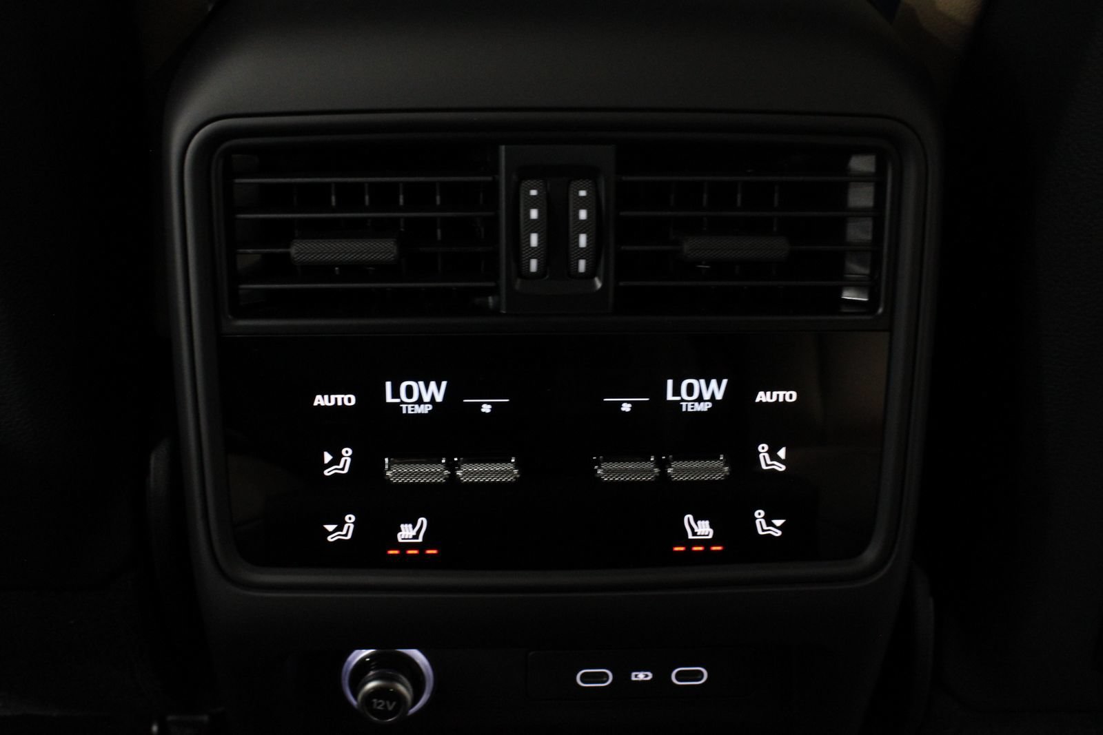 New 2026 Porsche Cayenne AWD/4WD image 32