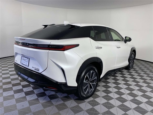 Used 2023 Lexus RZ 450e Premium w/ Technology Package image 10