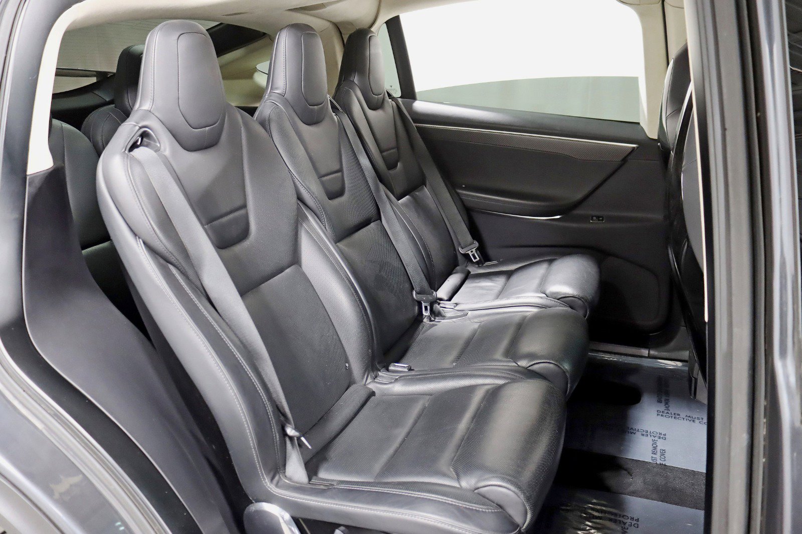 Used 2016 Tesla Model X Performance image 31