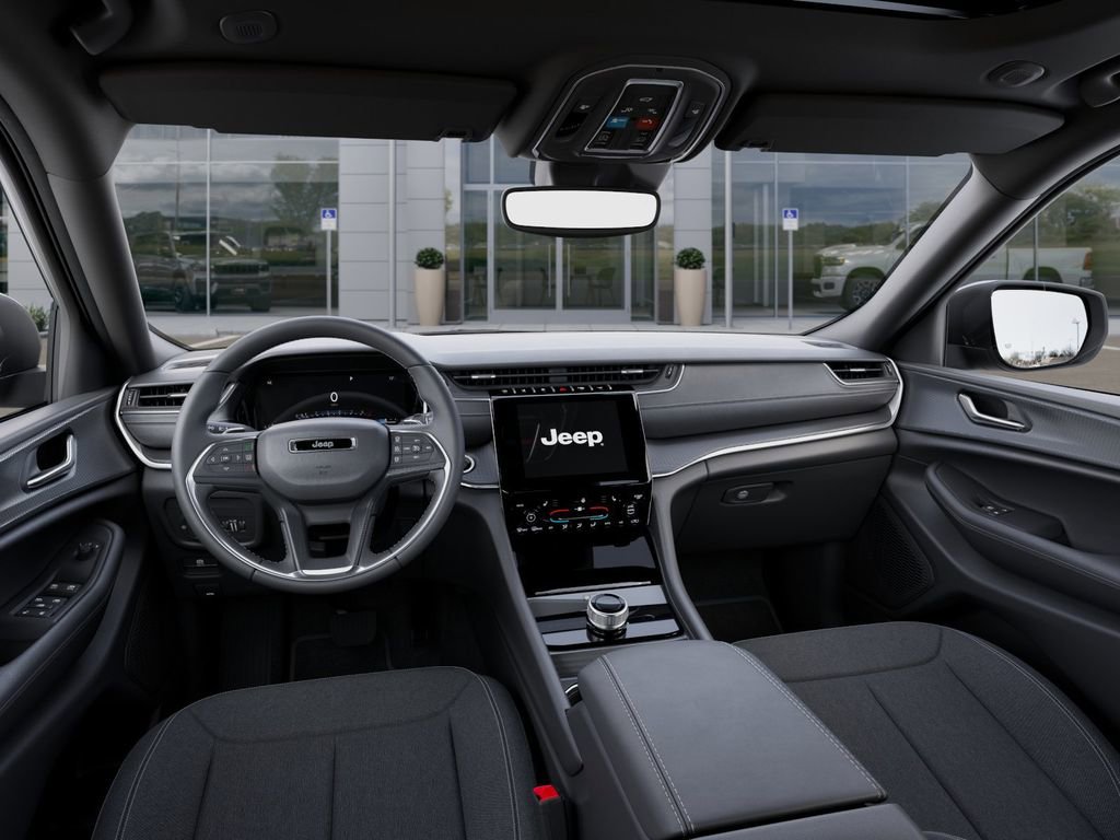 New 2025 Jeep Grand Cherokee Laredo X w/ Luxury Tech Group I image 15