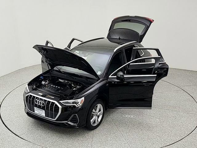 Used 2022 Audi Q3 2.0T Premium Plus AWD/4WD image 39