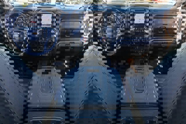 Used 2020 Chevrolet Silverado 3500 LTZ w/ LTZ Premium Package image 21