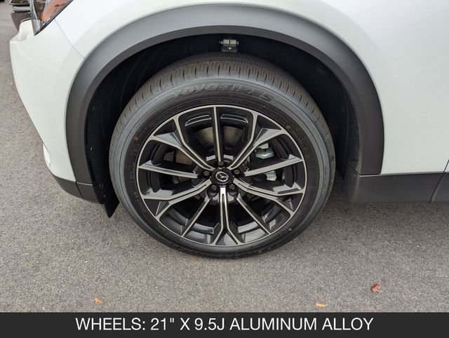 Certified 2025 MAZDA CX-70 Plug-In Hybrid w/ Premium Pkg AWD/4WD image 26