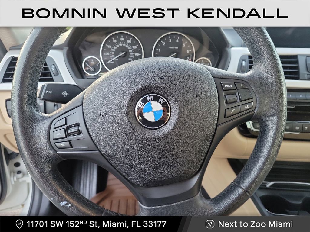 Used 2018 BMW 320i xDrive Sedan image 10