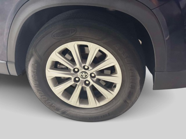Used 2024 Toyota Grand Highlander AWD image 9