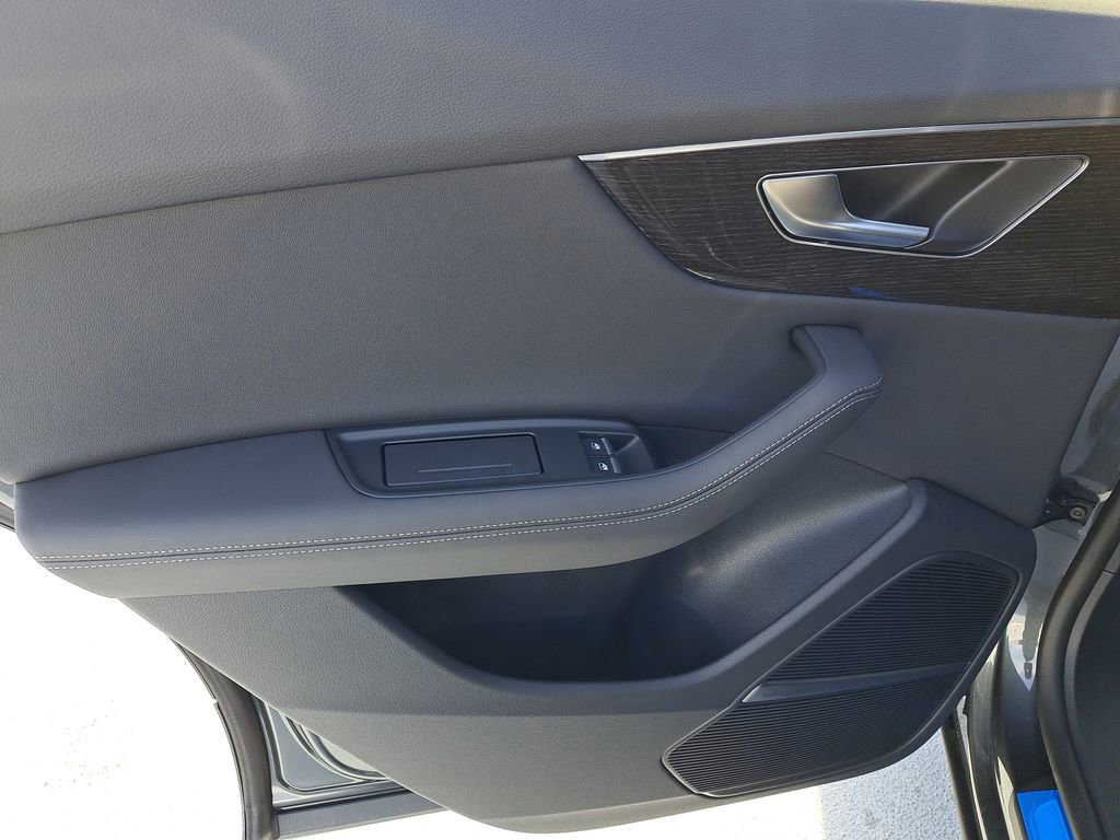 New 2026 Audi Q8 Premium Plus image 29