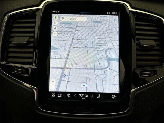 Certified 2023 Volvo XC90 T8 Plus image 18