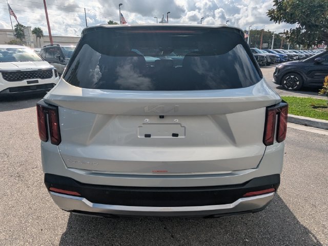 New 2026 Kia Sorento S FWD image 5