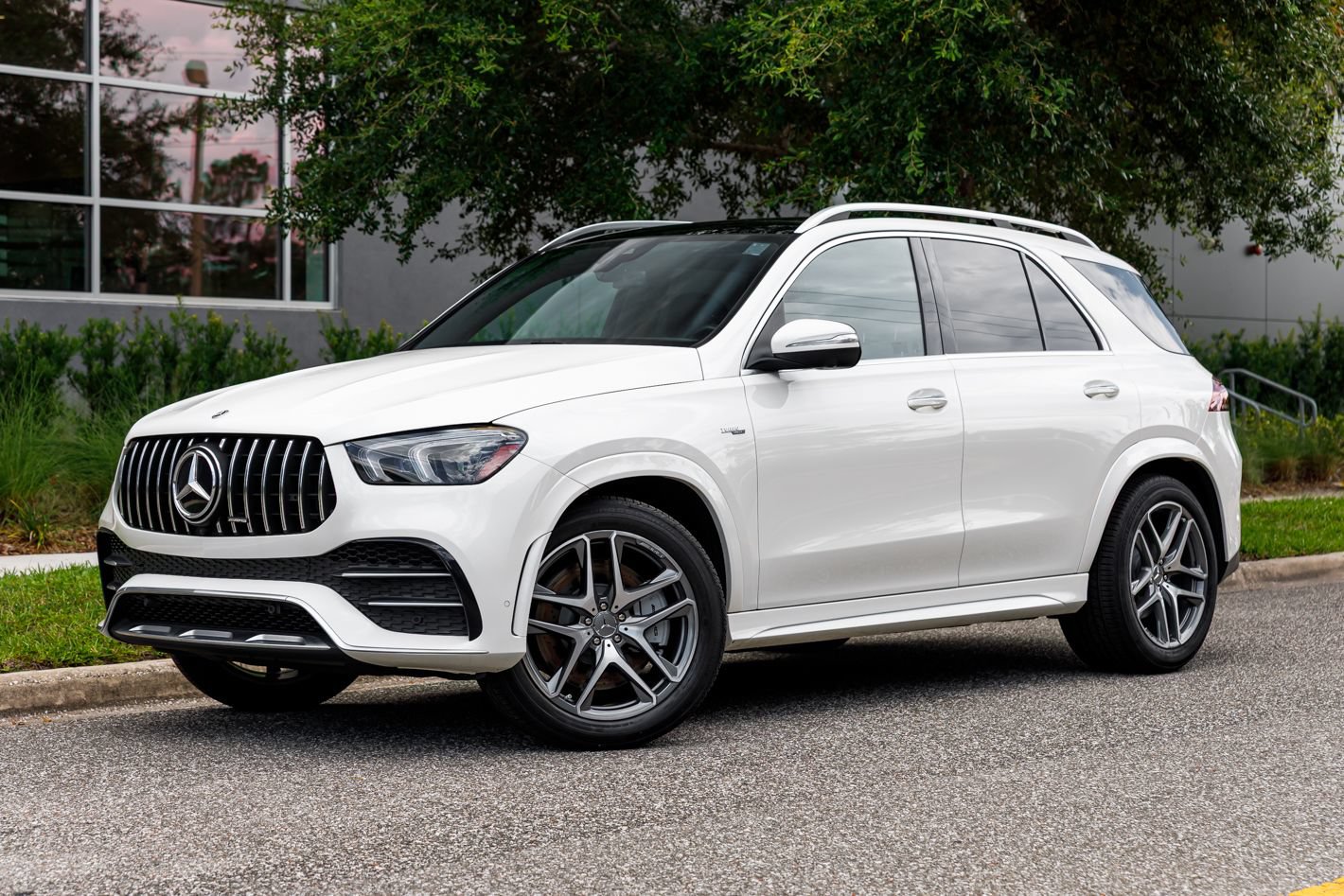 Used 2023 Mercedes-Benz GLE 53 AMG 4MATIC image 31