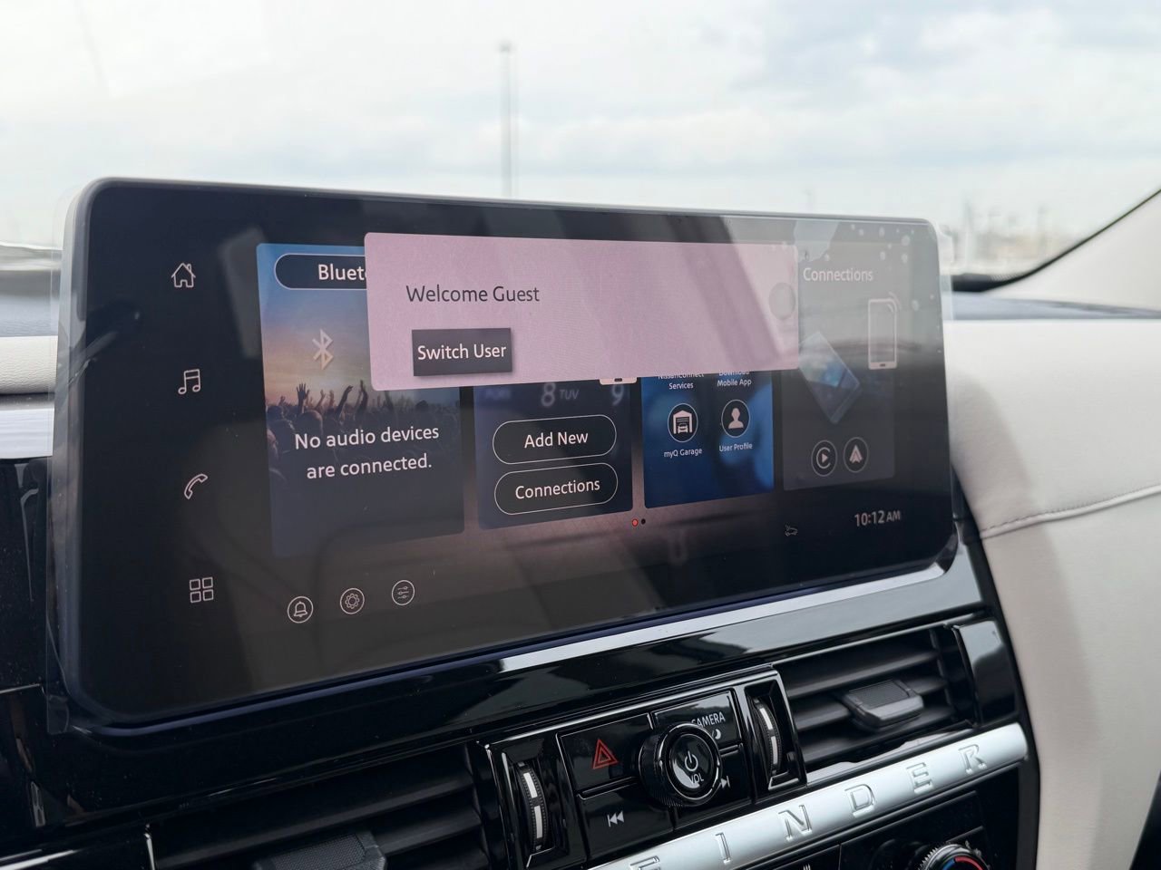 New 2026 Nissan Pathfinder SL image 13