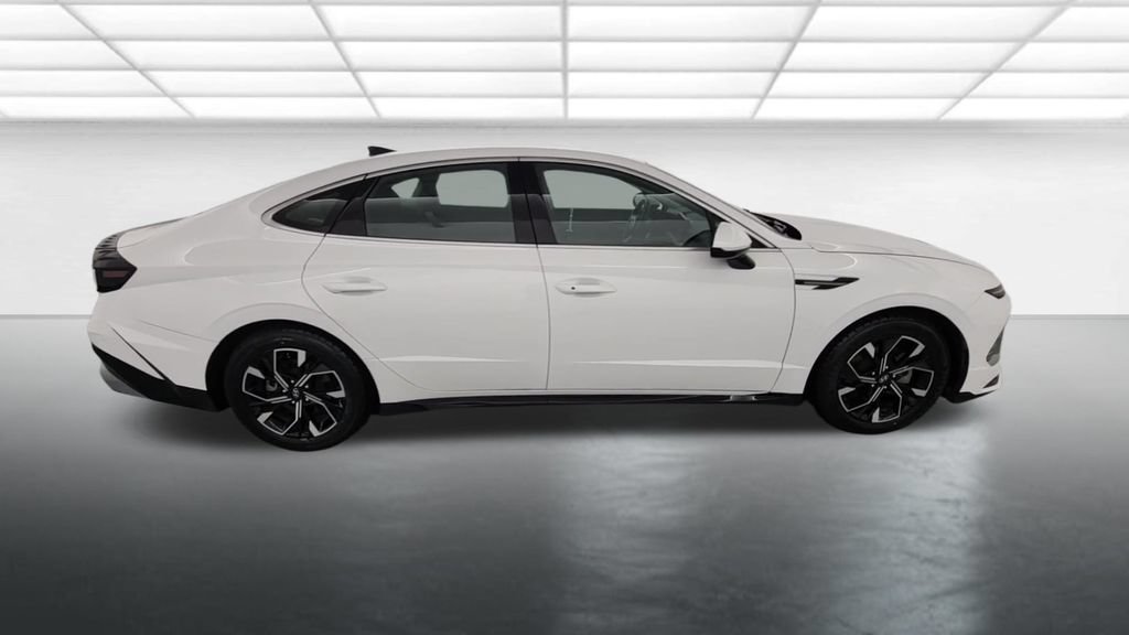 Used 2024 Hyundai Sonata SEL FWD image 8