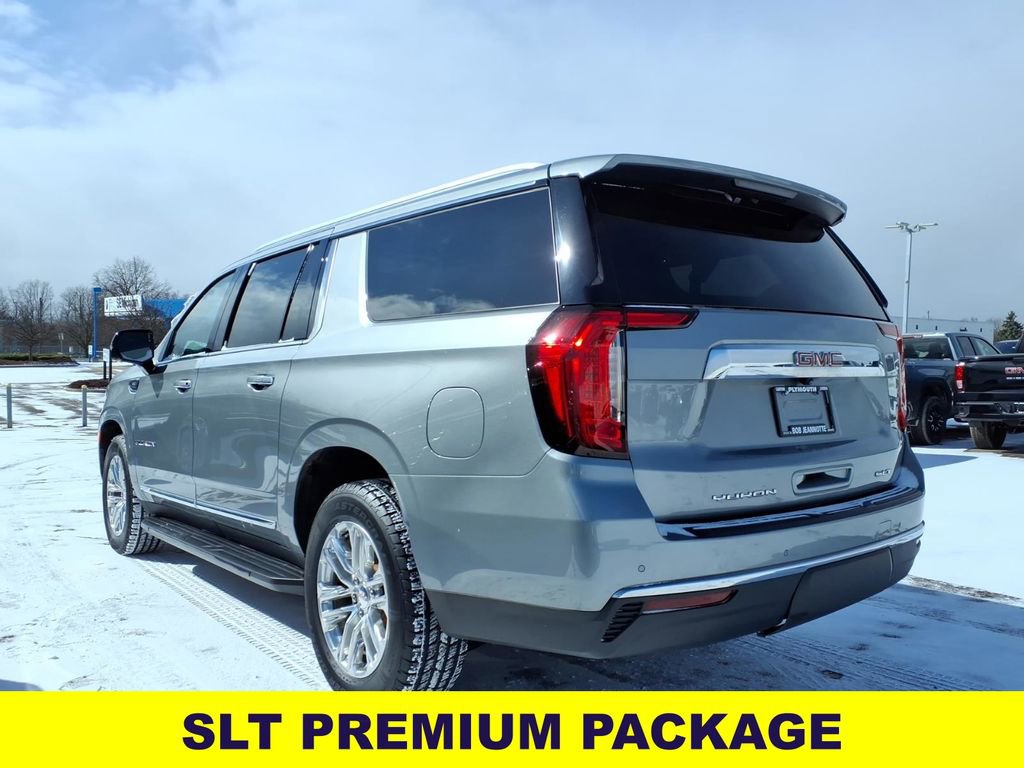 Used 2023 GMC Yukon XL SLT w/ SLT Premium Package image 7