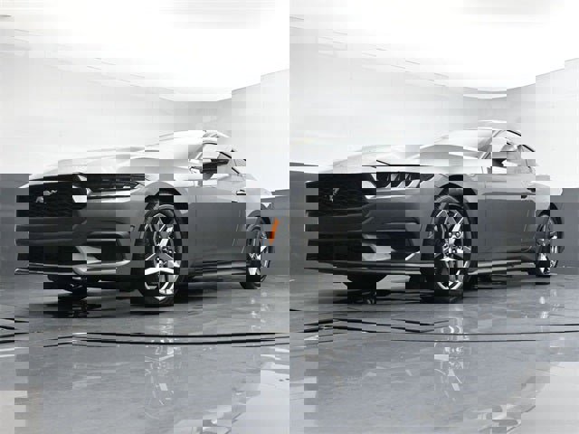 Used 2024 Ford Mustang Premium image 26