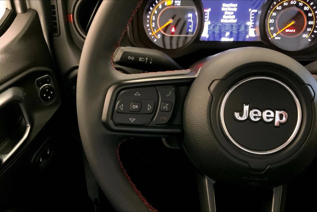 Used 2024 Jeep Wrangler Unlimited Rubicon w/ Technology Group AWD/4WD image 17