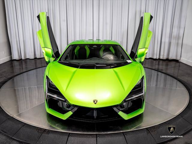 Used 2024 Lamborghini Revuelto AWD/4WD image 4