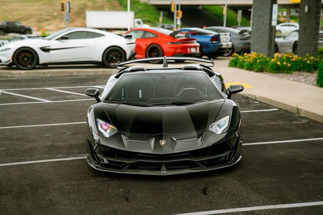 Used 2020 Lamborghini Aventador SVJ AWD/4WD image 29