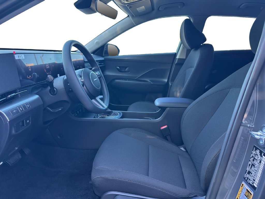 New 2027 Hyundai Kona SE FWD image 11