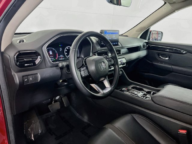 Certified 2025 Honda Pilot EX-L image 9