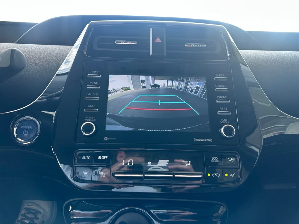 Certified 2022 Toyota Prius XLE FWD image 33