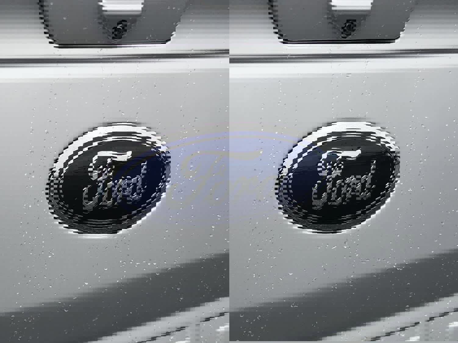 Used 2018 Ford F150 Lariat w/ Equipment Group 502A Luxury image 27