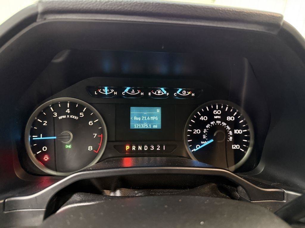 Used 2015 Ford F150 XLT w/ Equipment Group 302A Luxury AWD/4WD image 15