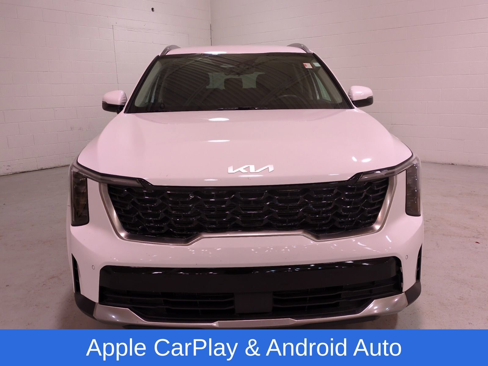 Certified 2025 Kia Sorento S AWD/4WD image 8