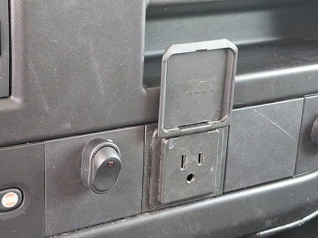 Used 2021 GMC Savana 2500 w/ Driver Convenience Package image 27