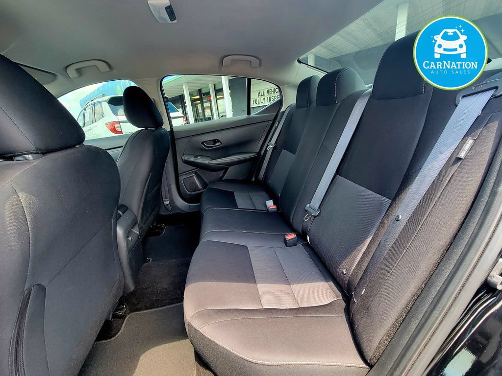 Used 2024 Nissan Sentra SV FWD image 7