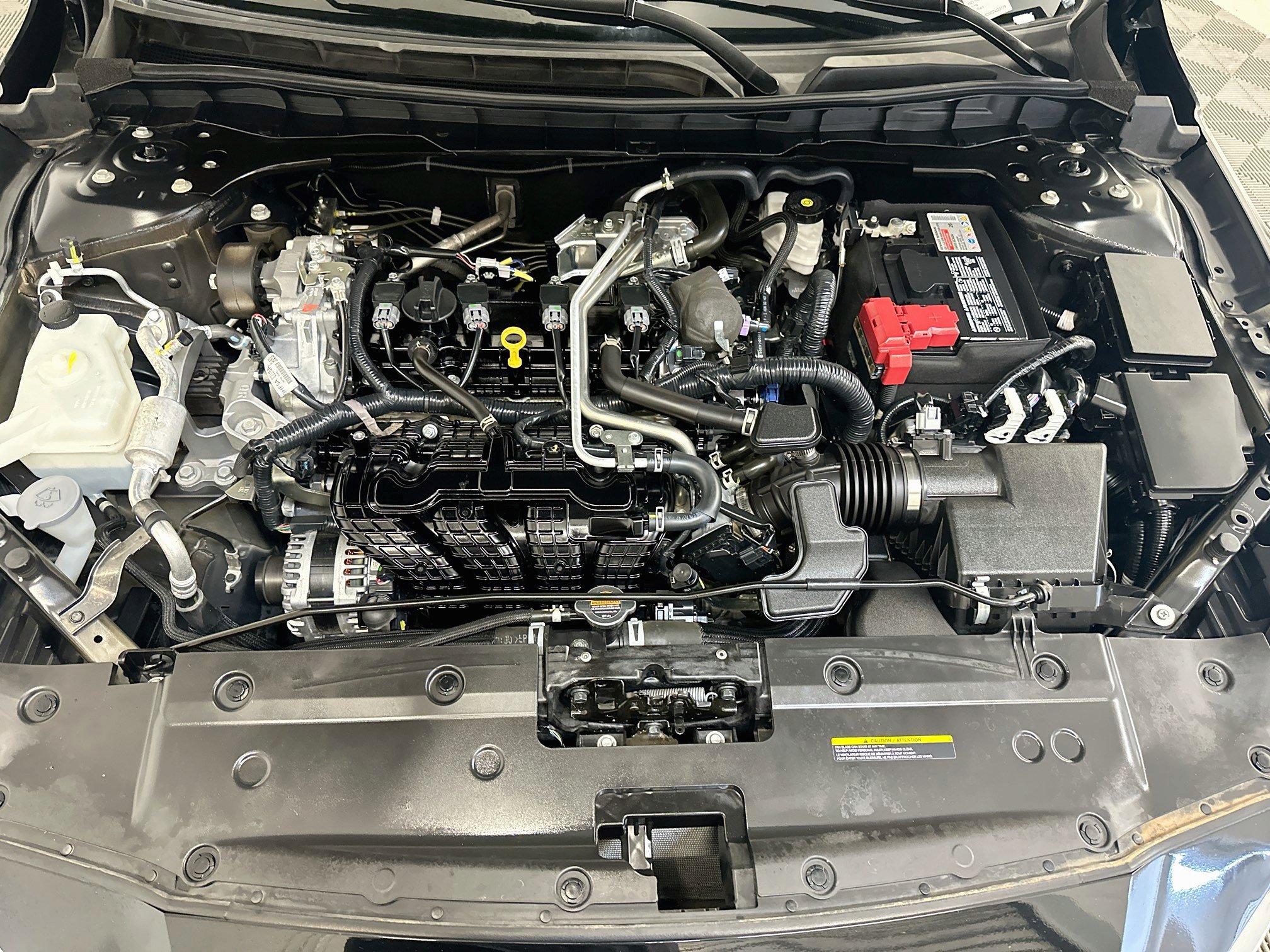 Used 2025 Nissan Altima 2.5 SV FWD image 33