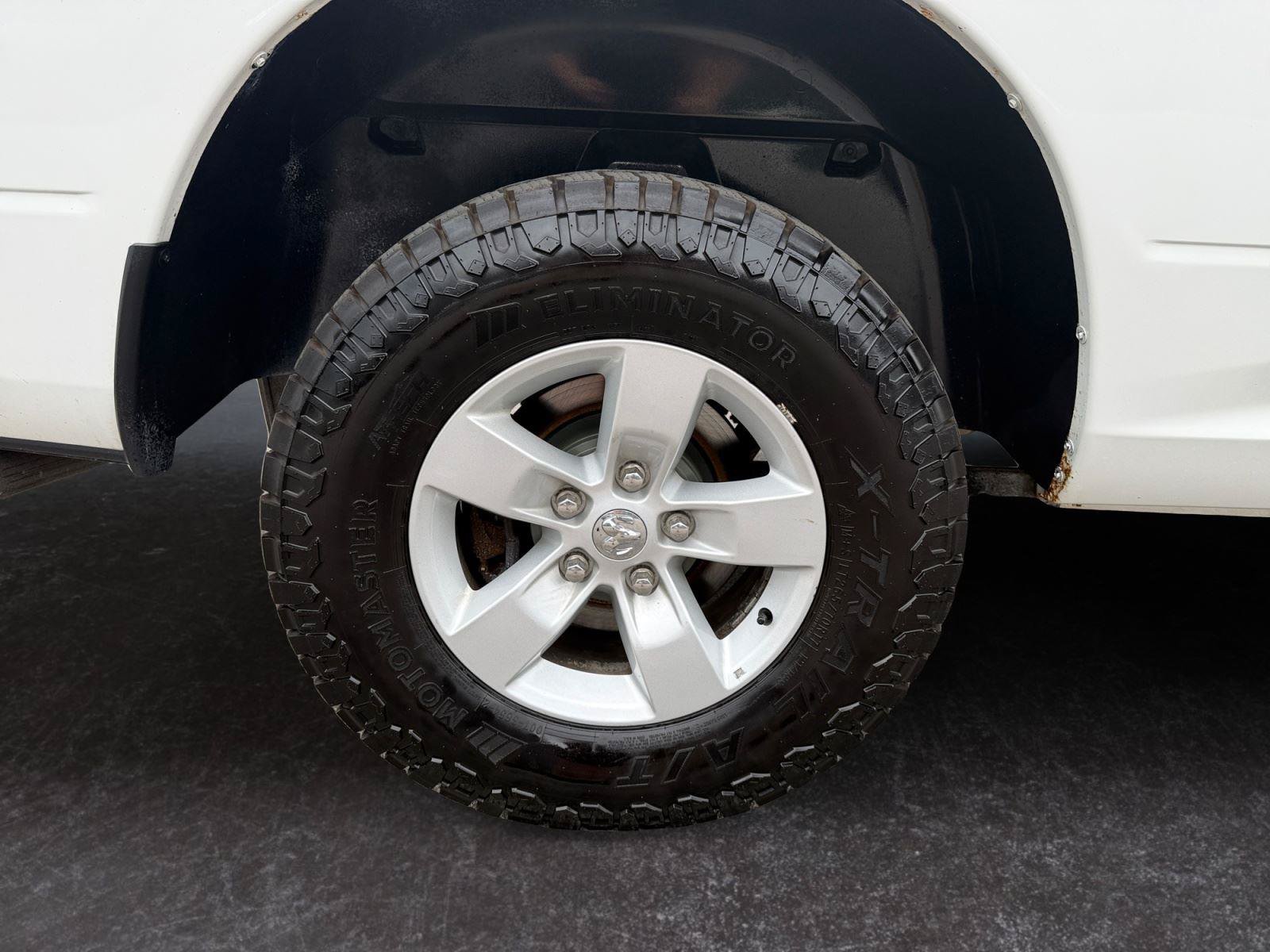 Used 2021 RAM 1500 Classic SLT w/ Protection Group AWD/4WD image 15