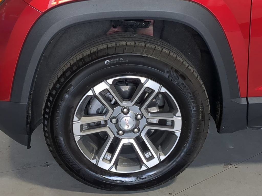 Used 2025 GMC Terrain Elevation FWD image 14