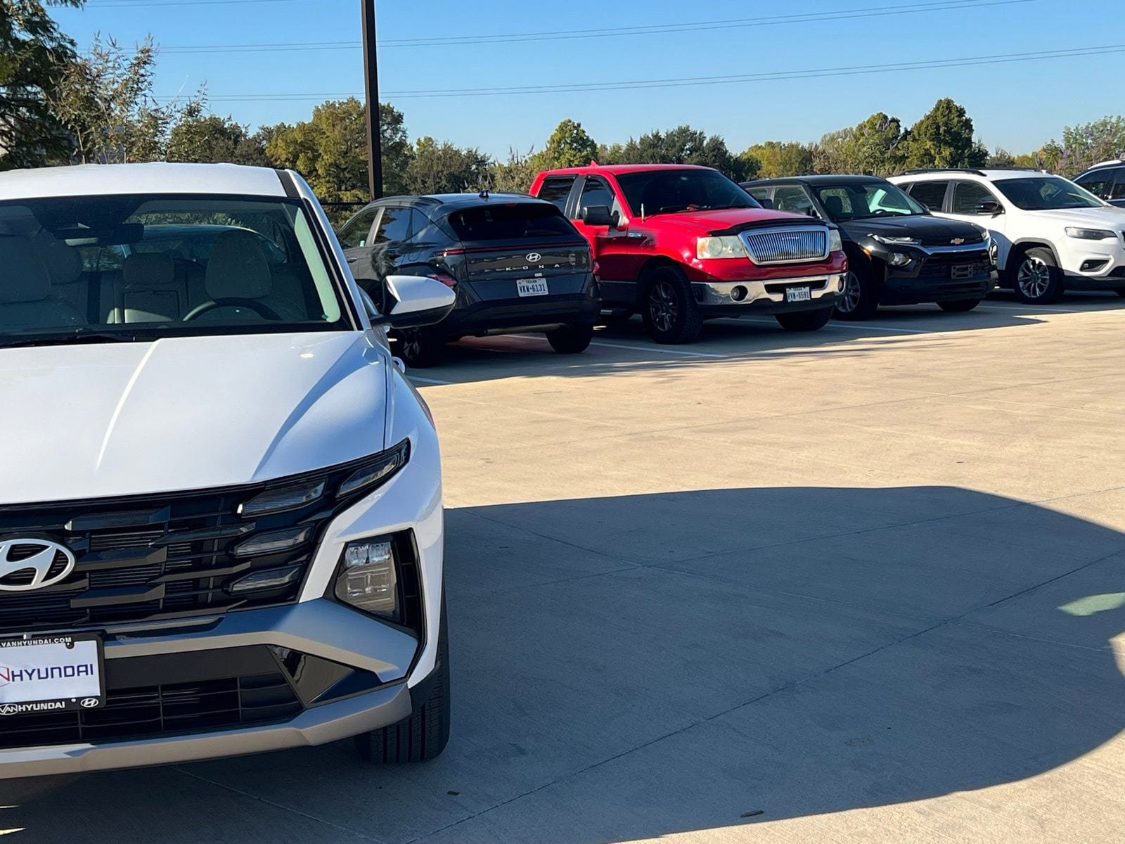 Used 2026 Hyundai Tucson SE FWD image 3