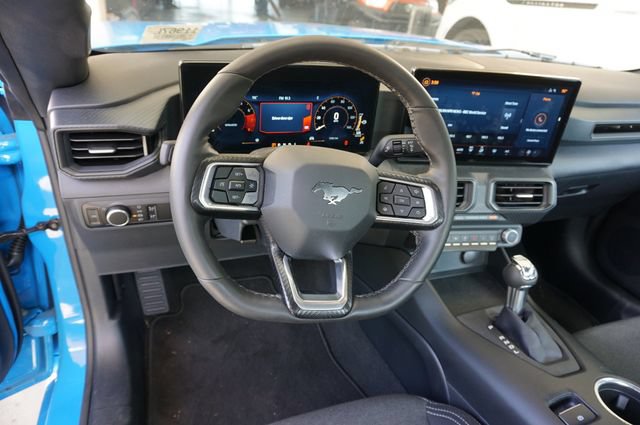 Used 2024 Ford Mustang Coupe RWD image 11