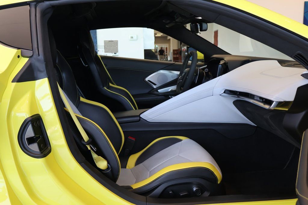 Used 2021 Chevrolet Corvette Stingray Premium Cpe w/ Engine Appearance Package image 12